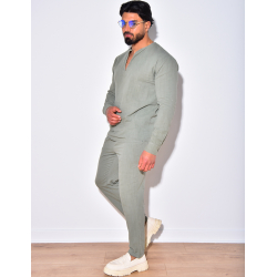 Ensemble pantalon et t-shirt à manches longues Ensemble pantalon et t-shirt à manches longues