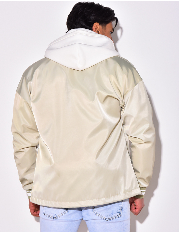 Veste fine avec la lettre C Veste fine avec la lettre C