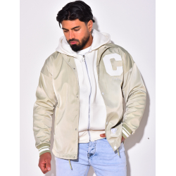Veste fine avec la lettre C Veste fine avec la lettre C