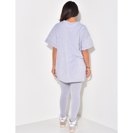 Ensemble legging et t-shirt oversize