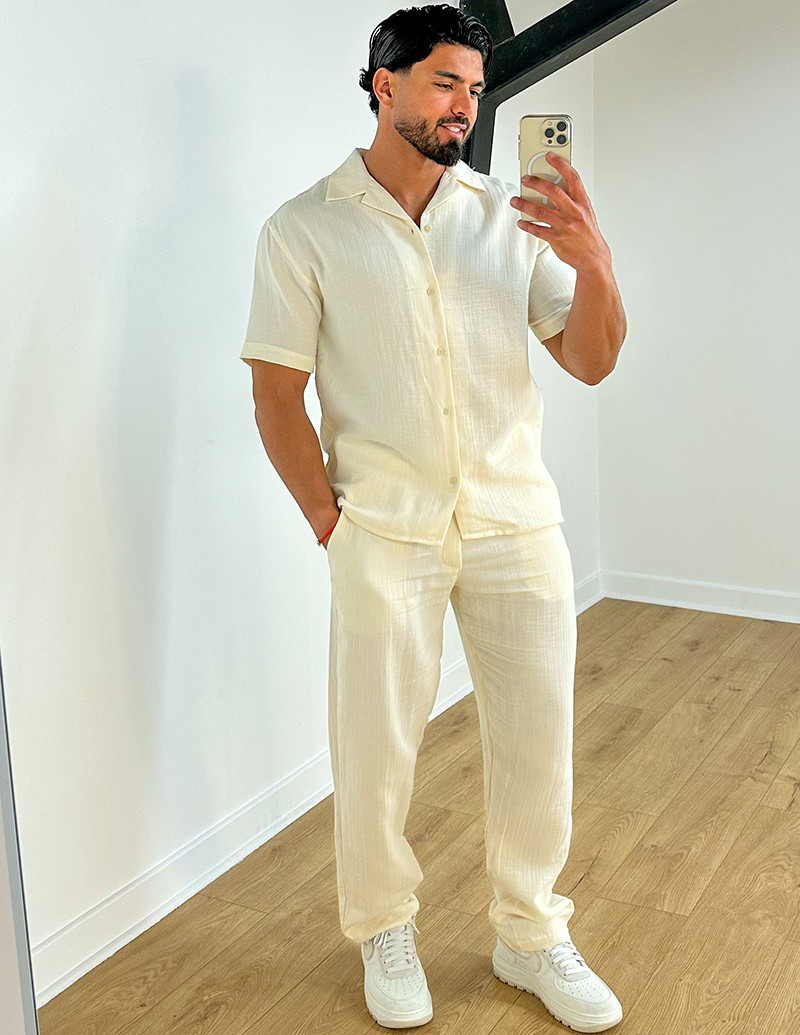 Ensemble pantalon et chemise en coton