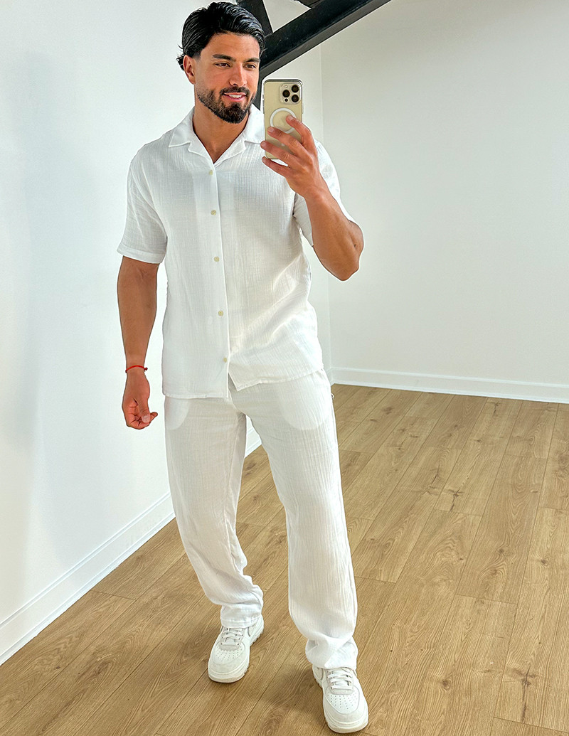 Ensemble pantalon et chemise en coton