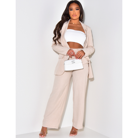 Ensemble de tailleur pantalon et veste de blazer