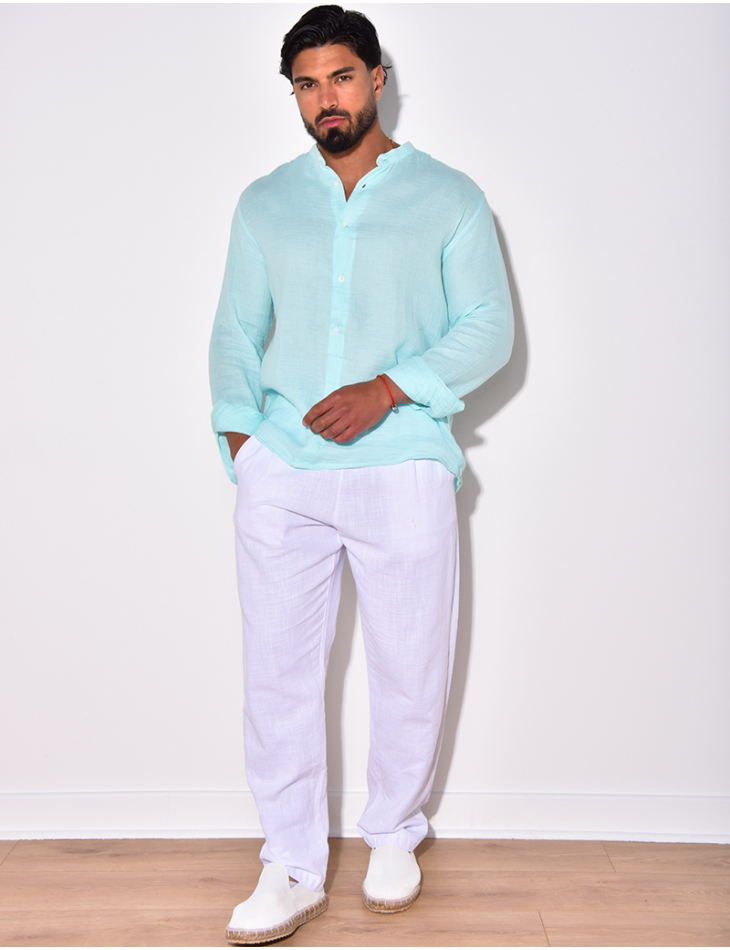 T-shirt manches longues à boutonner sur la moitié et à col rond T-shirt manches longues à boutonner sur la moitié et à col rond