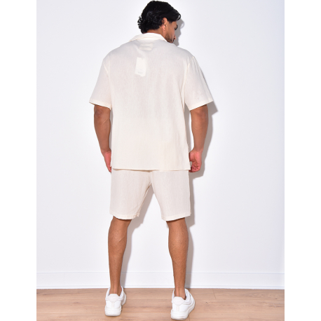 Ensemble en lin short et chemise avec une fleur brodée