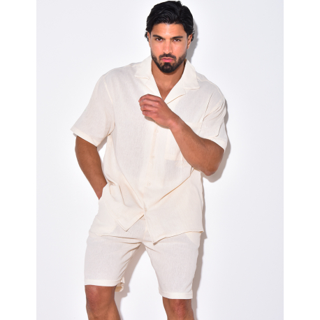 Ensemble en lin short et chemise avec une fleur brodée