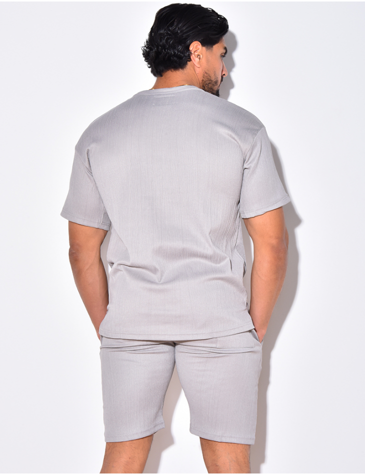 Ensemble t-shirt à poches et short Ensemble t-shirt à poches et short