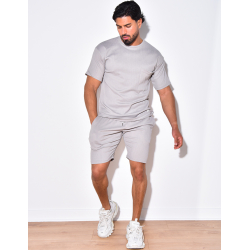 Ensemble t-shirt à poches et short Ensemble t-shirt à poches et short