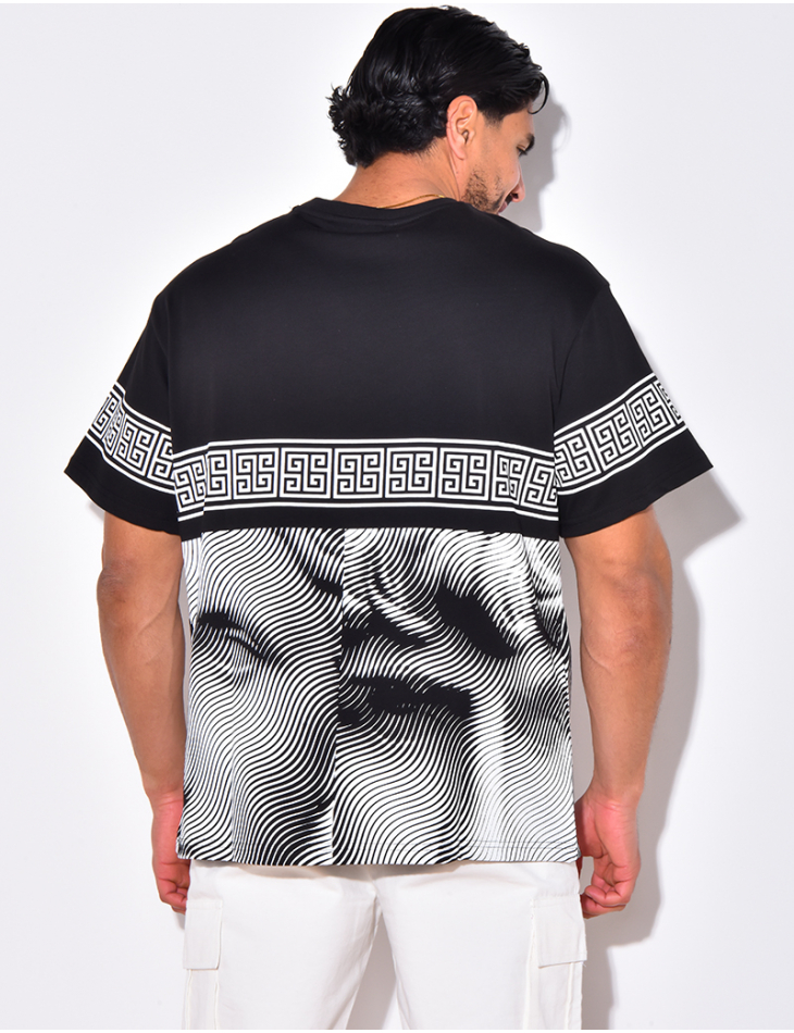 T-shirt à formes géométrique T-shirt à formes géométrique