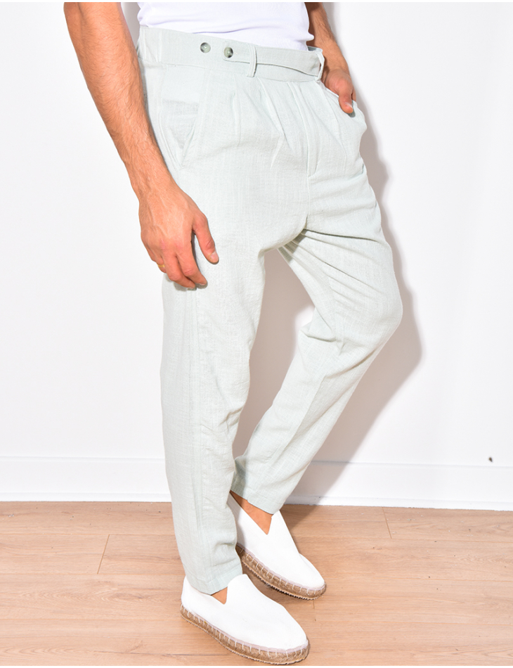 Pantalon en lin à fermeture 2 boutons à la taille Pantalon en lin à fermeture 2 boutons à la taille