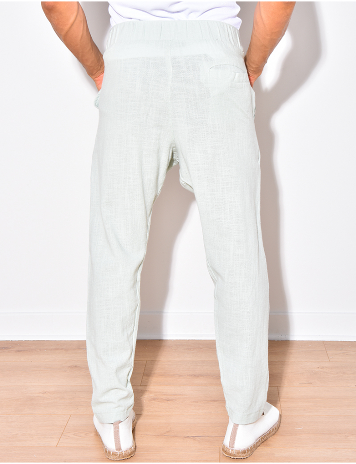 Pantalon en lin à fermeture 2 boutons à la taille Pantalon en lin à fermeture 2 boutons à la taille