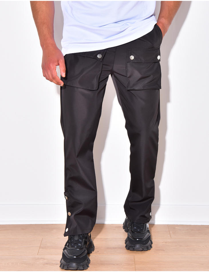 Pantalon à poches à boutons pressions