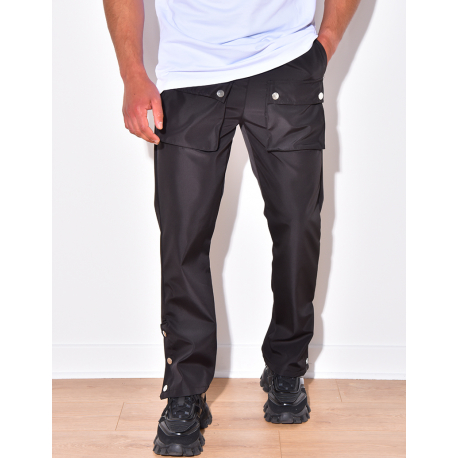 Pantalon à poches à boutons pressions