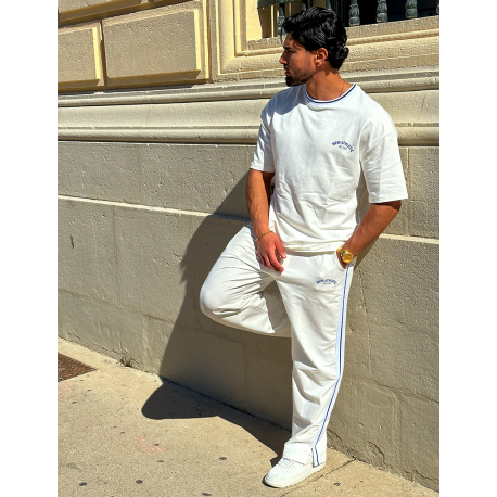 Ensemble jogging et t-shirt "New athletic" Ensemble jogging et t-shirt "New athletic"