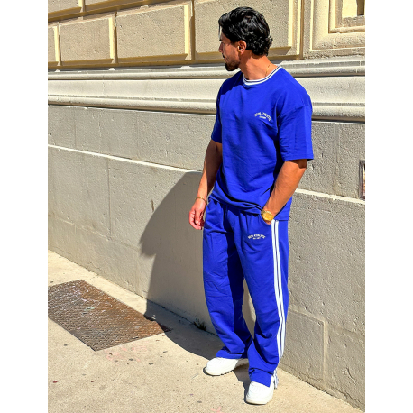 Ensemble jogging et t-shirt "New athletic" Ensemble jogging et t-shirt "New athletic"