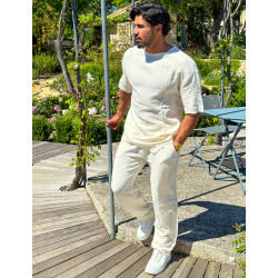 Ensemble pantalon et T-shirt effet décousu Ensemble pantalon et T-shirt effet décousu
