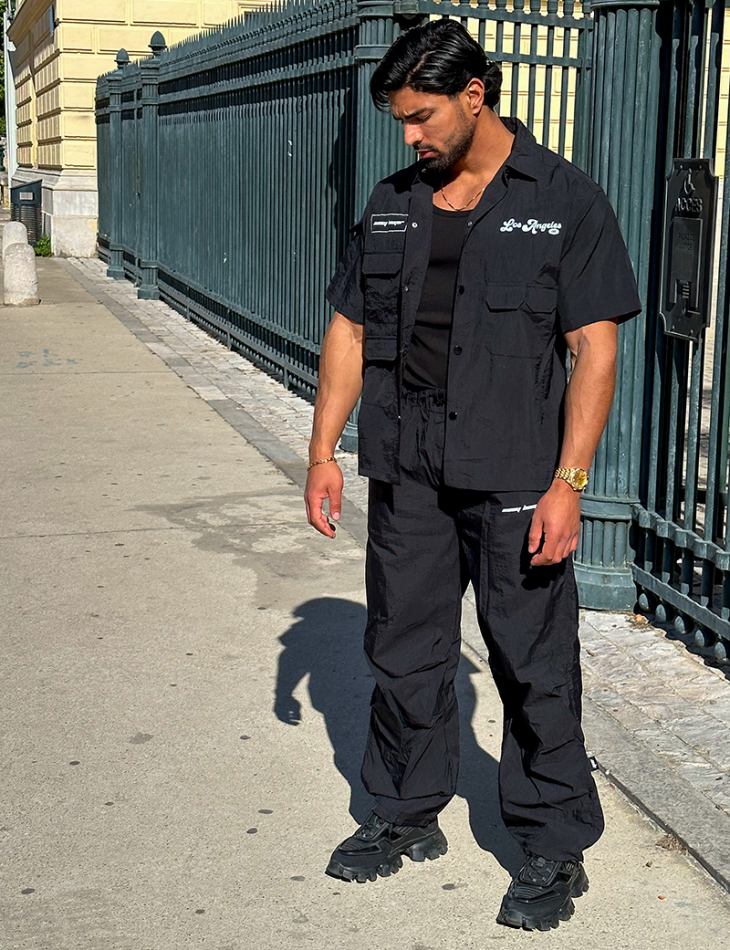 Ensemble chemise et pantalon parachute Ensemble chemise et pantalon parachute