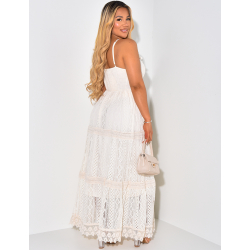 Robe longue ajourée avec pompom