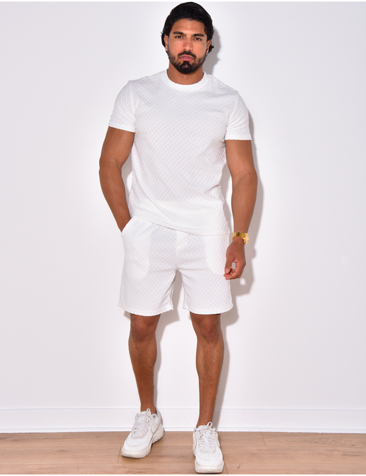 Ensemble short et t-shirt à relief Ensemble short et t-shirt à relief