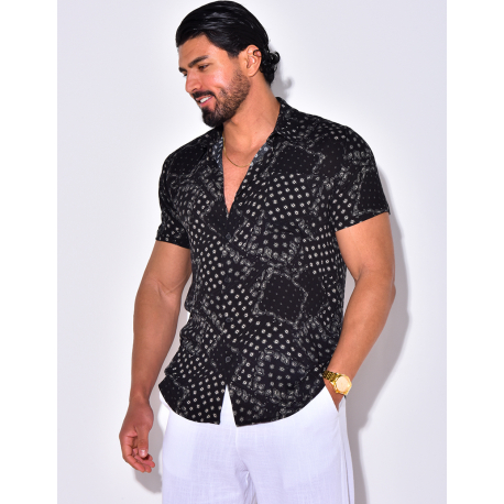 Chemise manche courte à motif bandana avec poche Chemise manche courte à motif bandana avec poche