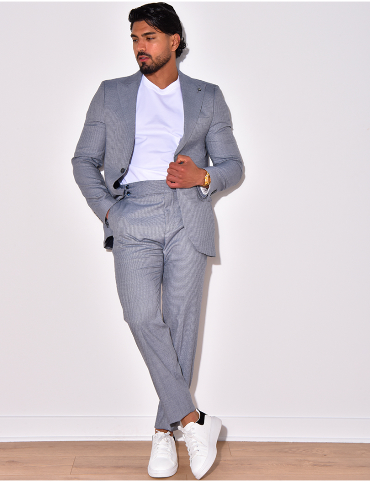 Ensemble de costume 2 piéces , veste et pantalon Ensemble de costume 2 piéces , veste et pantalon