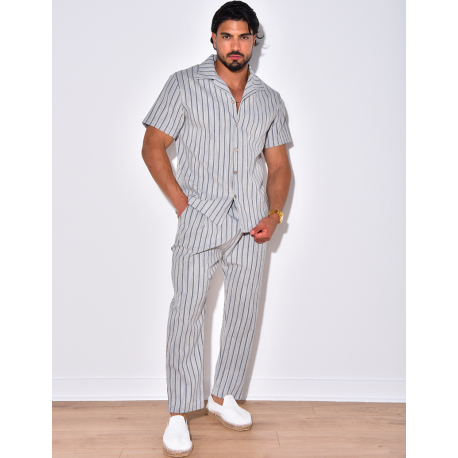 Ensemble pantalon et chemise à rayures Ensemble pantalon et chemise à rayures
