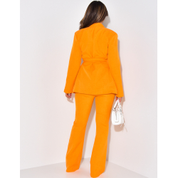 Ensemble de tailleur à ceinture large et pantalon patte d'eph effet lin