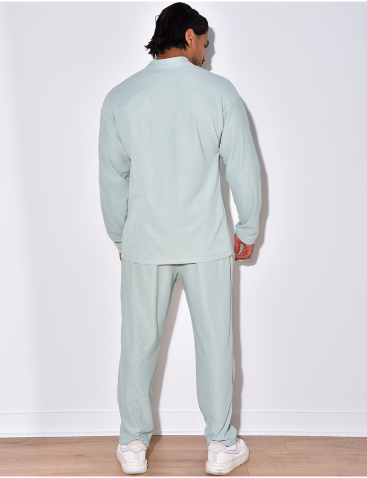 Ensemble plissé pantalon à couture apparente et chemise à boutons pressions Ensemble plissé pantalon à couture apparente et chemise à boutons pressions