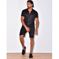 Ensemble short et chemise fluide à rayures en relief Ensemble short et chemise fluide à rayures en relief