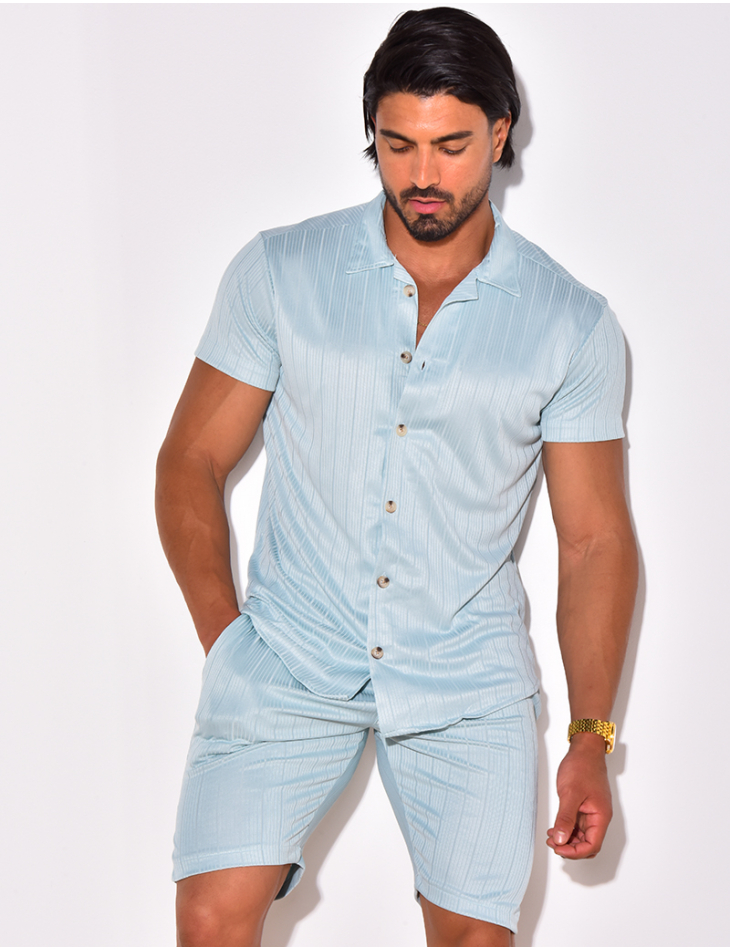 Ensemble short et chemise fluide à rayures en relief Ensemble short et chemise fluide à rayures en relief