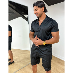 Ensemble short et chemise fluide à rayures en relief Ensemble short et chemise fluide à rayures en relief