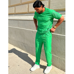 Ensemble pantalon et t-shirt plissé Ensemble pantalon et t-shirt plissé