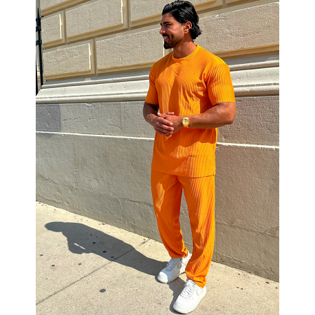 Ensemble pantalon et t-shirt plissé