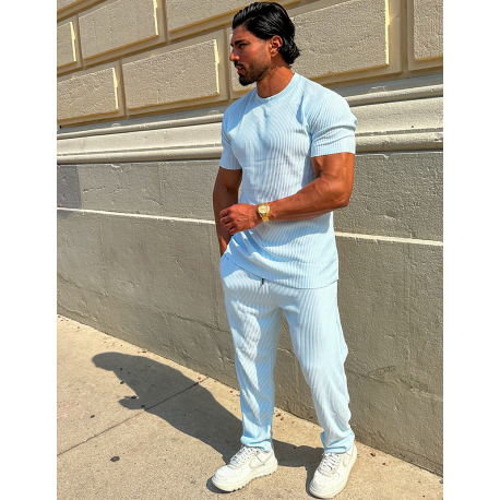 Ensemble pantalon et t-shirt plissé