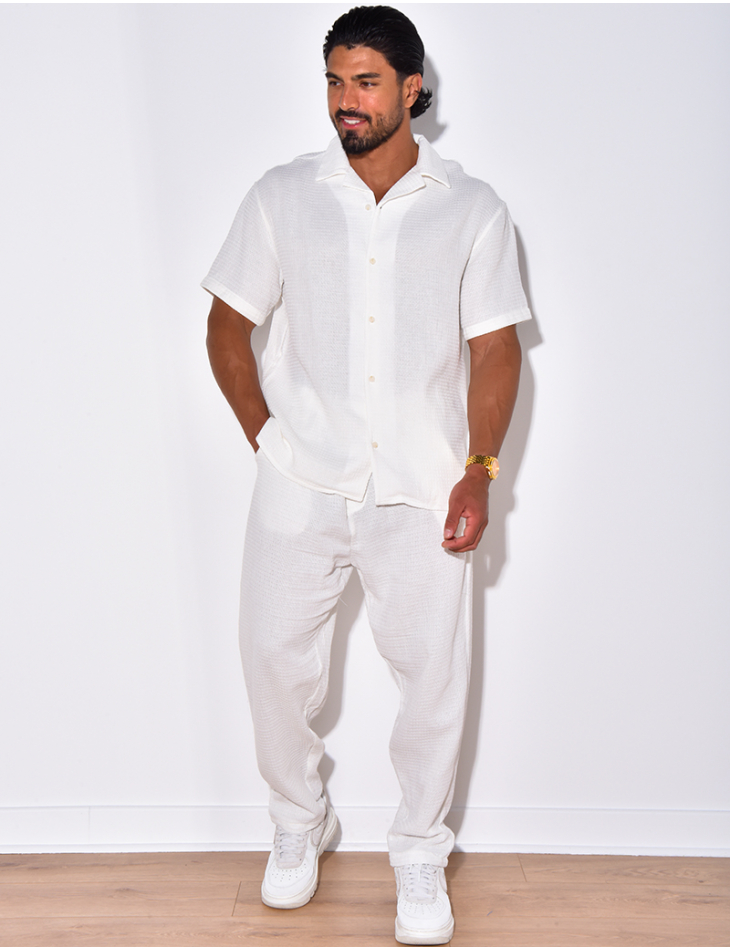 Ensemble pantalon et chemise à relief Ensemble pantalon et chemise à relief