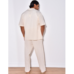 Ensemble pantalon et chemise avec oiseaux brodés Ensemble pantalon et chemise avec oiseaux brodés