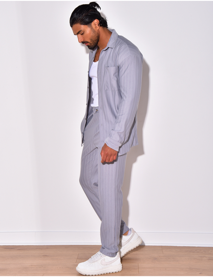 Ensemble pantalon et chemise manches longues plissé Ensemble pantalon et chemise manches longues plissé