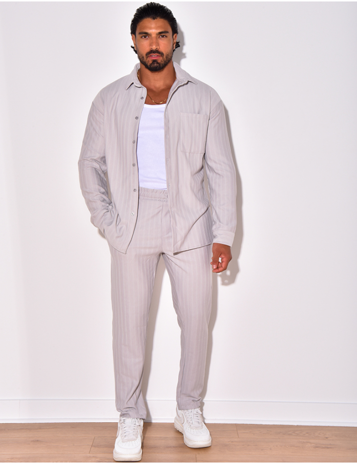 Ensemble pantalon et chemise manches longues plissé Ensemble pantalon et chemise manches longues plissé