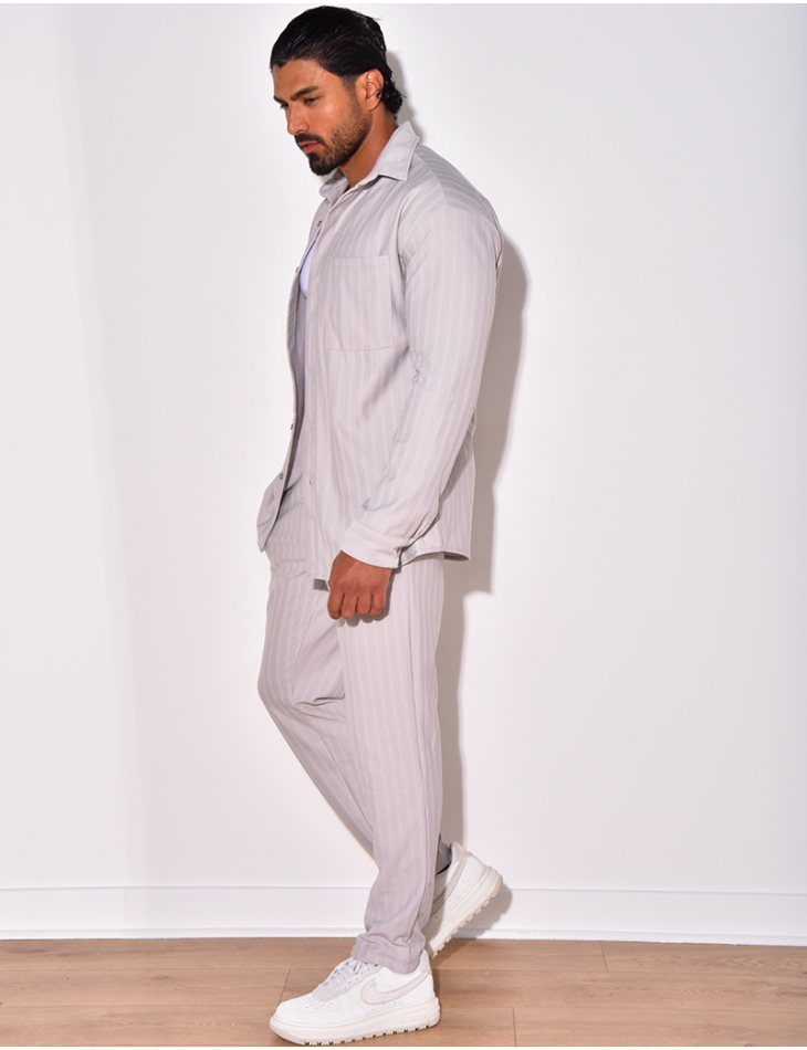 Ensemble pantalon et chemise manches longues plissé Ensemble pantalon et chemise manches longues plissé