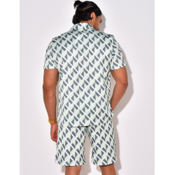 Ensemble short et chemise à forme géométrique Ensemble short et chemise à forme géométrique