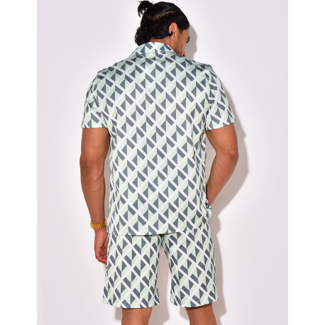Ensemble short et chemise à forme géométrique Ensemble short et chemise à forme géométrique