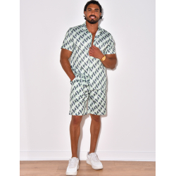 Ensemble short et chemise à forme géométrique Ensemble short et chemise à forme géométrique