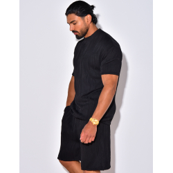 Ensemble short et t-shirt plissé Ensemble short et t-shirt plissé