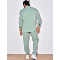 Ensemble en lin , chemise manches longues à poches et pantalon Ensemble en lin , chemise manches longues à poches et pantalon