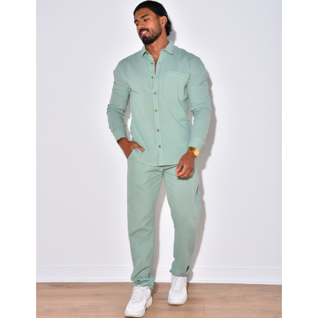 Ensemble en lin , chemise manches longues à poches et pantalon Ensemble en lin , chemise manches longues à poches et pantalon