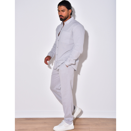 Ensemble en lin , chemise manches longues à poches et pantalon Ensemble en lin , chemise manches longues à poches et pantalon