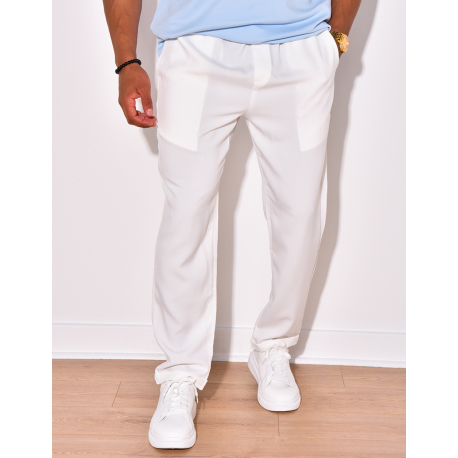 Pantalon resseré à la taille Pantalon resseré à la taille