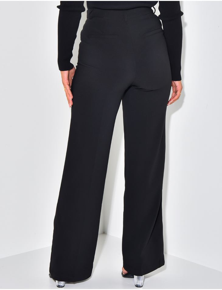 Pantalon de tailleur coupe droite Pantalon de tailleur coupe droite