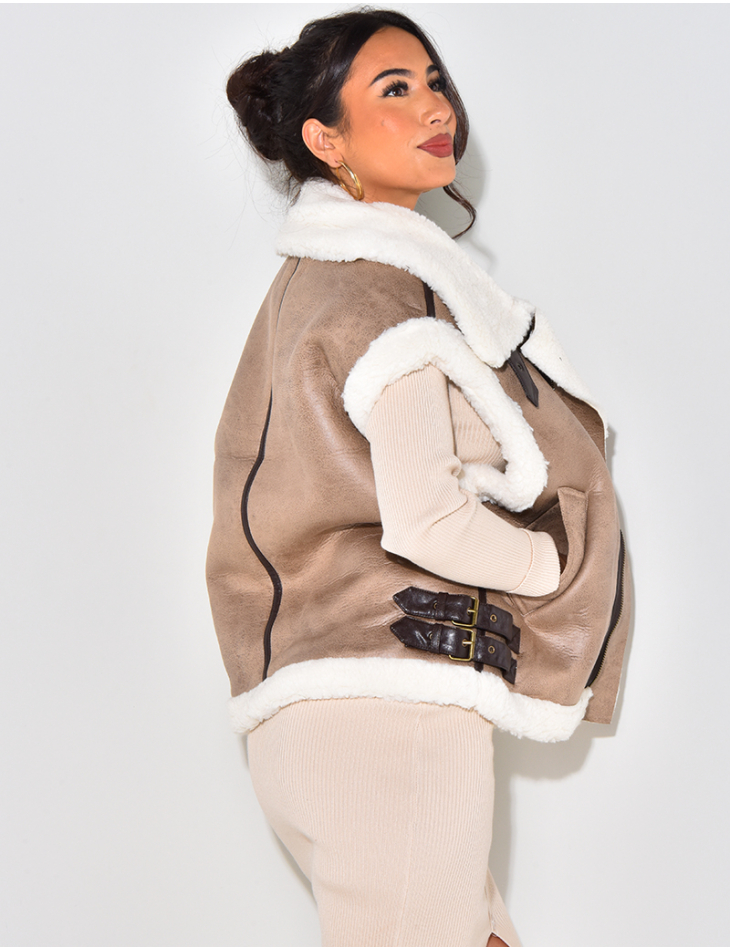 Ärmellose Oversize-Bomberjacke   Ärmellose Oversize-Bomberjacke