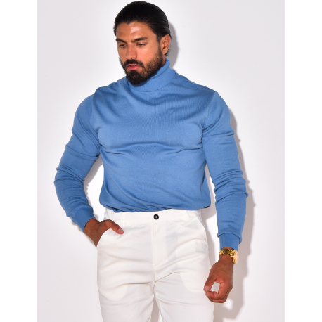 Pull col roulé